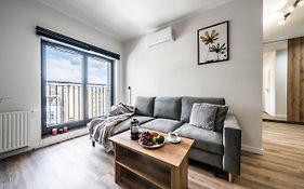 Rent Like Home - Walonska 18